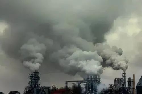 停工令又来，7省启动应急响应！9万家工厂退市，全球供应链再度沦陷！