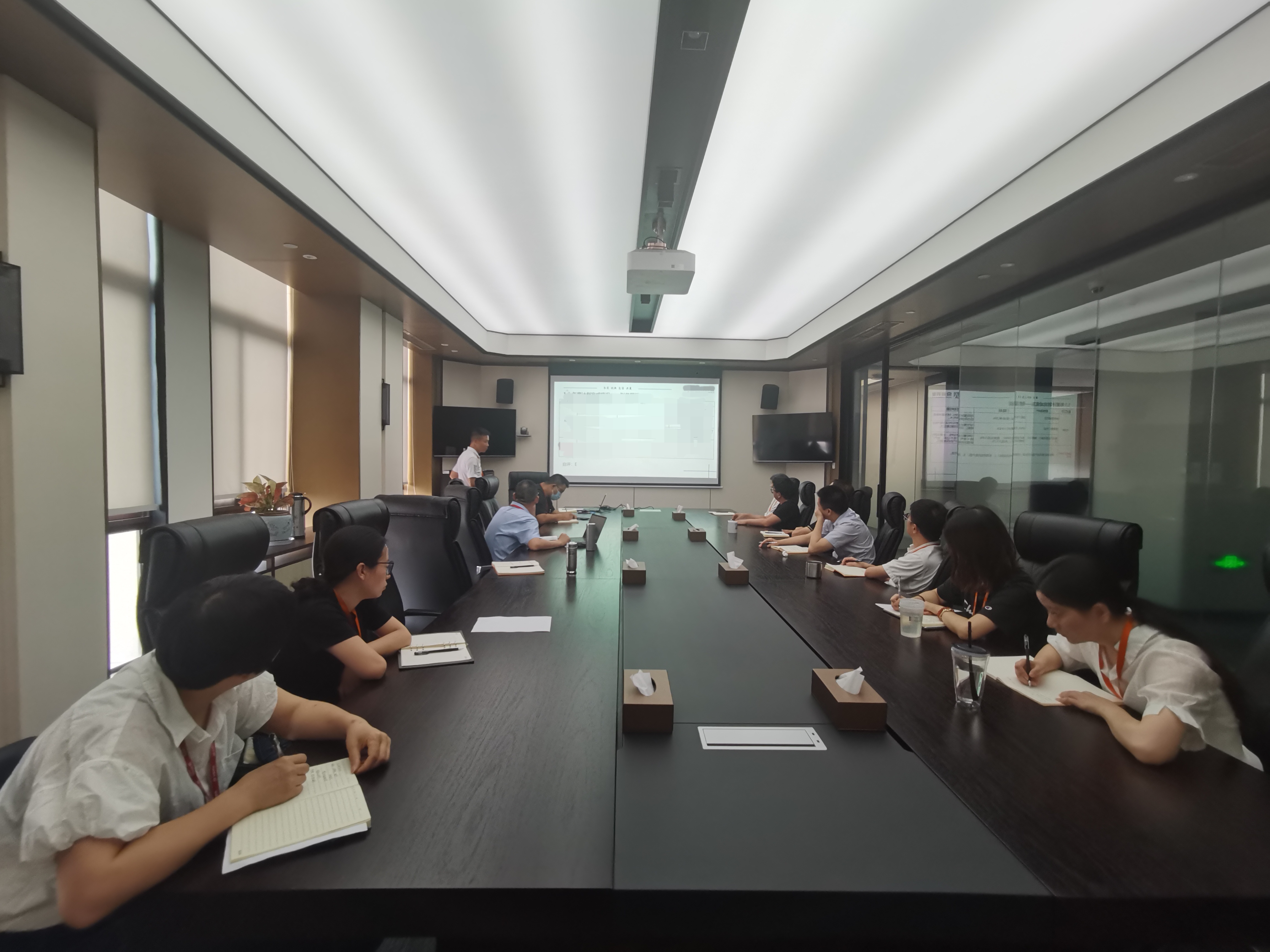 元金化学召开2022年半年度会议